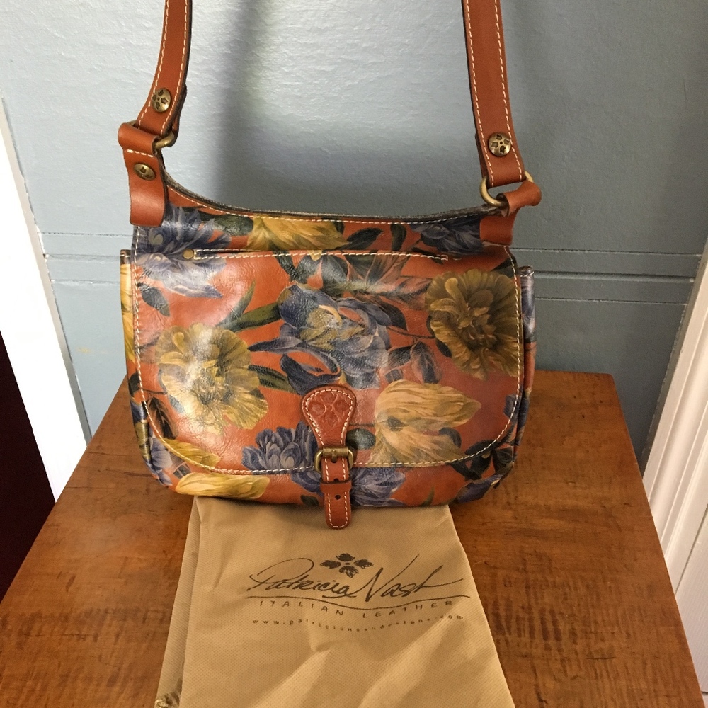 Patricia Nash London Saddlebag - Enl. Garden Print